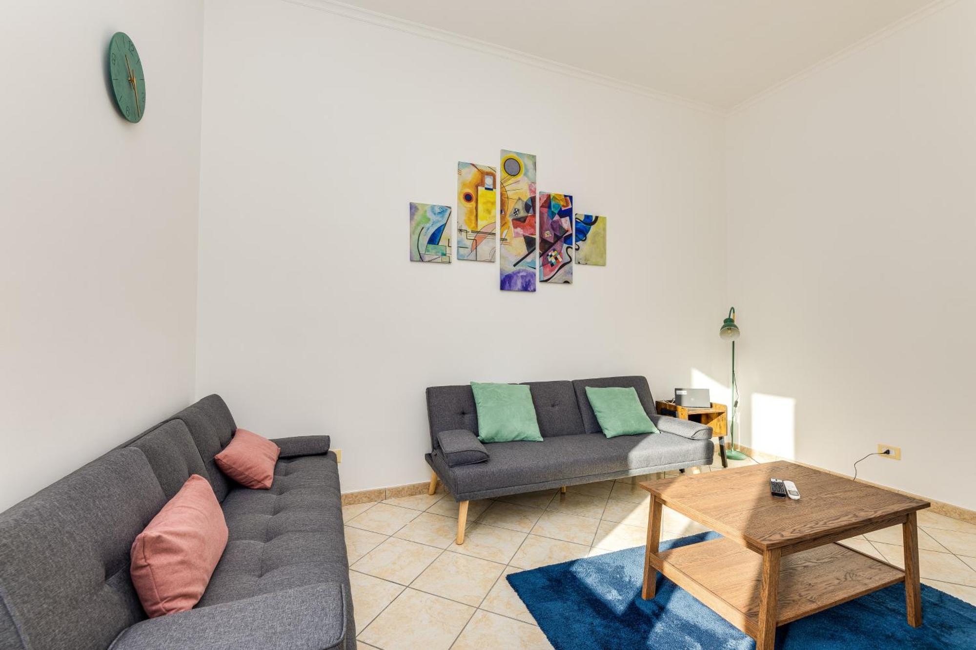 Magenta Tiburtino Apartment Rom